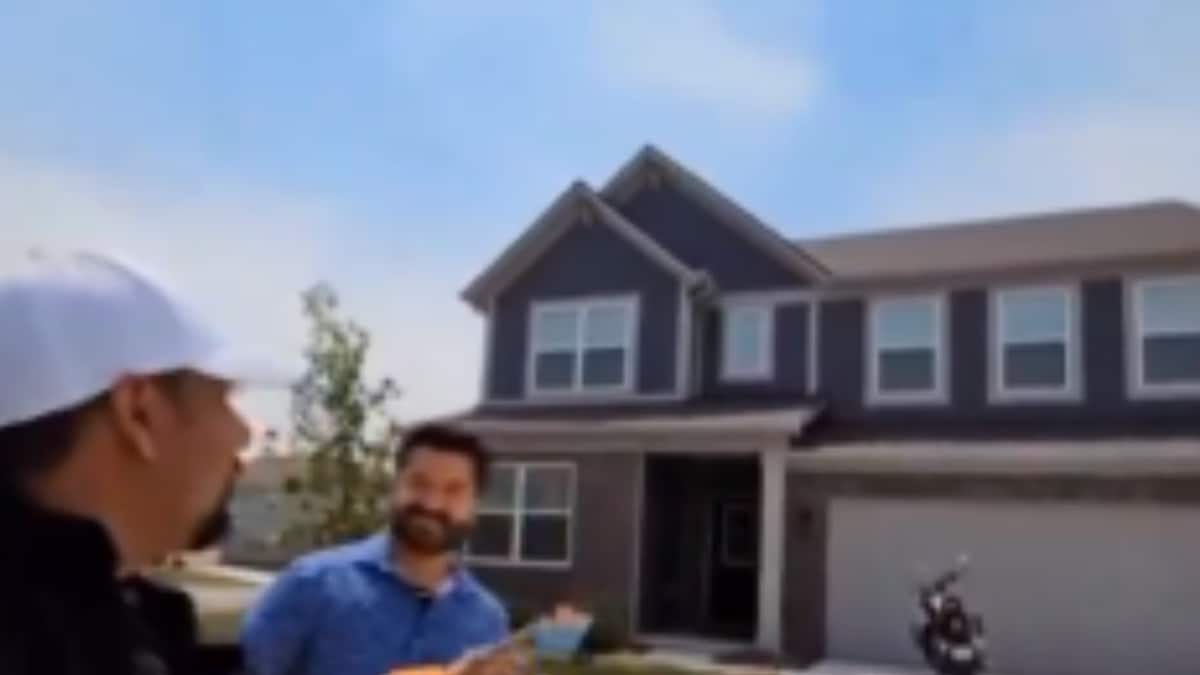 Indian-origin truck driver buys 5-bedroom house worth Rs 2 crore in US.  Internet Reacts