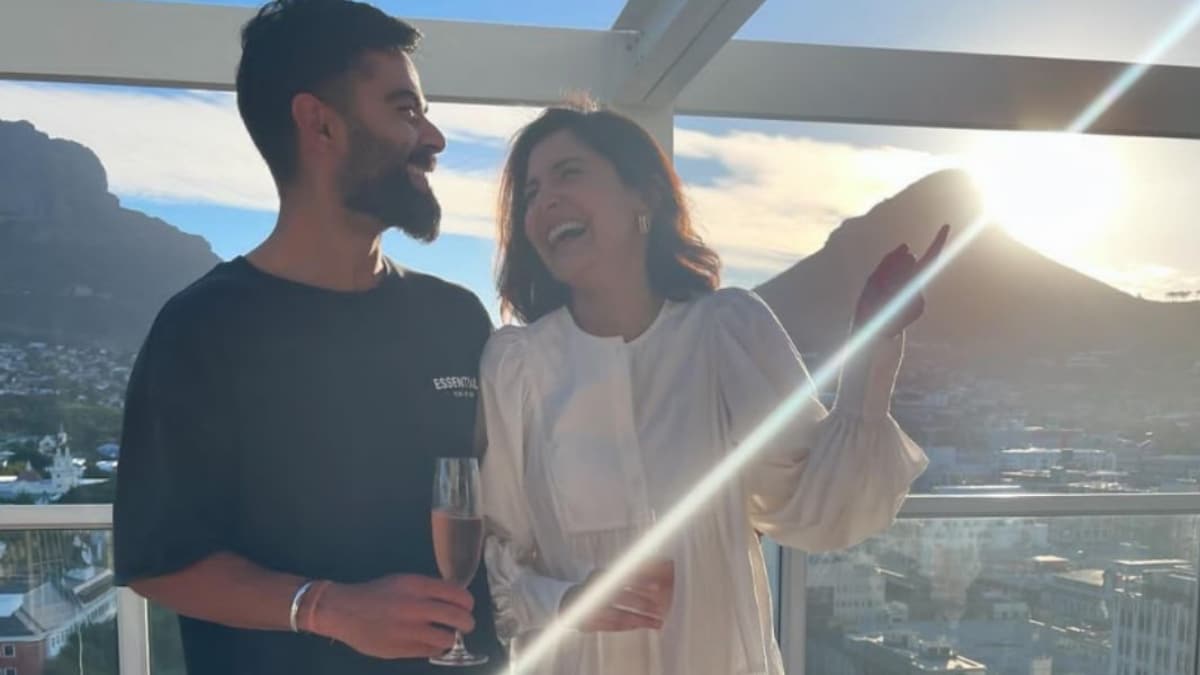 Fan trolled for criticising Virat Kohli’s tribute to Anushka Sharma after T20 World Cup win